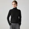 Nova coleção de outono: suéter de cashmere tricotado liso de gola alta feminino, elegante e simples, macio e confortável como camada base