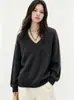 Suéter de punto de lana cepillada con textura de cachemir teñido a medida de alta gama para mujer, suéter de cuello en V para el trabajo, tejido suave y esponjoso informal