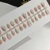 Unhas Postiças 30 Peças Inteiras T109 Flor Pérola Diamante Escada Curta Menina Pura Desejo Florzinha Fresca Manicure Clareadora de Alto Padrão