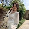 Camiseta Manga Longa Decote V Transparente Feminina Verão Solta Casual Base Branca Blusa Top Chic Protetor Solar