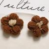 Flor fofa de pompom simples doce flor de crochê de lã diy brincos acessórios para chapéu feminino material atacado