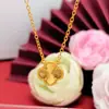 Collar Nuevo Estilo Láser de Trébol Chapado en Oro, Collar Estilo Fresco y Dulce, Venta al por Mayor de Fabricantes de Comercio Electrónico en Transmisión en Vivo