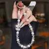 Elegante y Lujosa Botella de Perfume en Forma de Corazón Cadena para Teléfono de Cristal Perla Llavero Corto Colgante para Bolso Nuevo Modelo