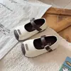 Zapatos de Princesa para Niñas Moda 2026 Primavera y Otoño Elegantes y Modernos Zapatos Pequeños de Cuero para Niños Mocasines de Suela Suave Zapatos Individuales Antideslizantes Zapatos de Rendimiento
