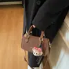 Moda Transfronteiriça Nova Bolsa Pequena Retrô para Mulheres, Bolsa de Ombro Versátil e na Moda, Bolsa Transversal Boston