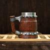 Caneca Grande de Barril de Madeira Estilo Europeu Viking Pirata Grande Capacidade Caneca Feita à Mão Caneca de Cerveja Grande Aço Inoxidável