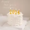 Decoración de pastel de Año Nuevo 2024 fiesta navideña celebridad de internet vela digital cumpleaños tarjeta de feliz año nuevo enchufe para vestir