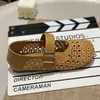Zapatos Mary Jane con Hebilla Hueca Retro 2026 Verano Nuevos Estilo Europeo Nicho Versátiles Zapatos Huecos para Mujer