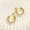 Pendientes de Perlas de Acero Inoxidable Dorados Europeos y Americanos de Gama Alta, Pendientes de Moda en Forma de C, Pendientes Versátiles de Lujo Accesible, Joyería Elegante