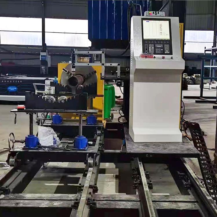 五轴相贯线等离子切割机2022.04 (17)