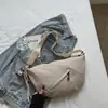 Bolsa Feminina Tendência 2026 Primavera Nova Bolsa de Lona Leve para o Trabalho Bolsa de Ombro Único Transversal Fashionable Bolsa Casual Dumpling