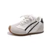 Nuevos Zapatos Deportivos Color Macarrón para Niños y Niñas Otoño 2026, Zapatos de Entrenamiento Alemanes de Moda Retro, Zapatos Casuales para Estudiantes