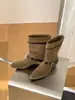 Botas de moda de gamuza estilo vaquero occidental con tachuelas para otoño e invierno para mujer, calzado urbano moderno y elegante, botas nuevas de caña alta de pierna ancha