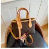 Bolso Cruzado Nuevo Estilo Minimalista Urbano, Gran Capacidad, Sensación de Alta Gama, Bolso de Hombro, Bolso Versátil para el Trabajo, Bolsos de Mano al por Mayor