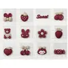 Parche de Dibujos Animados Accesorios para Joyería DIY Funda para Teléfono Móvil Pegamento de Crema Pasador Accesorios para el Cabello Media Cara Banda de Goma Rojo Vino Material para Bolsas de Zapatos