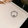 Manta Rose~Pulsera de Flor de Zirconia y Perla Rosa, Sensación de Lujo Ligero y Alta Gama, Joyería de Mano Estilo Barroco para Mujeres