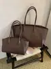 Bolso Tote Transfronterizo de Lujo Ligero de Moda, Bolsos de Diseño Nicho, Bolso de Mano Simple para el Trabajo para Mujer, Bolso de Hombro Elegante para el Día a Día