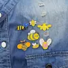 Accesorios de Dibujos Animados Europeos y Americanos Más Vendidos Broche de Animales de Moda Personalizado Creativo Set de Abejitas Broche de Aceite Goteando Ropa