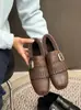 Zapatos Pequeños de Cuero con Suela Suave, Superficie Suave y Terciopelo, Zapatos de Algodón 2025 Invierno Nuevos Zapatos Brogue Tallados con Borlas Retro y Zapatos de Piel