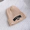 Gorro de punto para niños invierno Nuevo Celebridad de Internet mismo estilo moderno letra bordada gorro pullover versátil cálido gorro para bebé