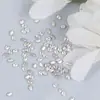Accesorios para arte de uñas de circonita roja Ankara de fondo plano, decoraciones de mini microcirconita biseladas de forma irregular y brillantes, accesorios de uñas ponibles