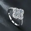 Anillo Cruzado de Plata de Ley S925 con Moissanita de Trébol de Cuatro Hojas para Mujer Clásico Versátil Lujo Accesible Europeo y Americano Anillo de Gama Alta