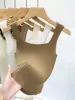 Camiseta de tirantes corta de punto versátil, color sólido, práctica, con escote cuadrado, entallada y que ajusta la cintura, en Negro Talla Única y Blanco