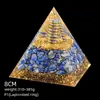 Pirámide de Cristal Natural de 8 cm Decoración Creativa para el Hogar Adorno Artesanal Bola de Cristal Envuelto en Resina Pirámide de Resina