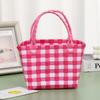 Cesta de Flores Pequeña de Plástico Tejido a Mano Hecha a Mano Bolsa de Mano Colorida de Dibujos Animados Regalo de Banquete para Bebé con Combinación de Regalo y Bocadillo de Mano