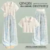 Conjunto Escolar de Verão para Crianças Maiores Novo Moda Feminina Camiseta de Manga Curta com Gola Lapela Calça Longa Xadrez Casual Conjunto de Duas Peças
