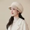Chapéu Novo Estilo Coreano Outono e Inverno Cor Sólida Tricô Pelo de Coelho Boné com Aba para Senhoras de Meia-Idade e Idosas Chapéu Quente para Ciclismo Proteção de Orelha