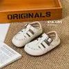 Venta de liquidación: Zapatos Deportivos para Niños Primavera/Verano, Zapatos de Marco, Sandalias