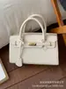 Bolso de Mano Simple de Gran Capacidad con Patrón de Lichi para Mujer, Bolso Cruzado Tote de Alta Gama de Moda Primavera 2026