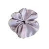 Scrunchie Exquisito de Cetim Jacquard Francês com Toque de Luxo, Elástico de Cabelo Estilo Relaxado Que Não Danifica o Cabelo, Faixa de Cabelo para Coque para Mulheres