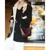 Bolsa Feminina de Couro Bovino Tanning Vegetal Camada Superior Verão 2025 Nova Bolsa de Ombro Versátil para o Dia a Dia Bolsa Transversal Feminina Moderna Bolsa Pequena