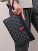 Bolso de Mano para Hombre 2025 Nuevo Casual de Gran Capacidad Estilo Coreano Bolso de Mano a Cuadros de Moda para Hombre Viajes de Negocios