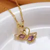 Collar de Moda Versátil de Acero de Titanio que no se decolora para Mujer Chapado en Oro de 18K Circonita Microincrustada Trébol de Cuatro Hojas Lujo Accesible Cadena para Clavícula Morada