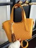 Bolso pequeño vintage nuevo transfronterizo 2026, bolso de hombro versátil, bolso cruzado casual para el día a día, bolso cesta, bolso cubo