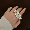 Anel Floral Minimalista para Mulheres, Prata Esterlina, Design de Nicho, Gravado Tridimensionalmente, Elegante e Sofisticado, Anel Aberto Ajustável