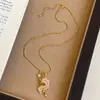 Colar Zodíaco Ano do Cavalo Banhado a Ouro Real 18K Zircônia Novo Estilo Chinês Corrente para Clavícula Corrente para Suéter de Luxo Leve de Alta Qualidade para Mulheres