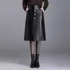 Nueva Falda de Cuero PU de Color Sólido a la Moda para Mujer Otoño 2026 Cintura Alta Adelgazante Simple Recta de Longitud Media