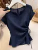 Blusa azul irregular única y hermosa con calados, corbata y abertura, camiseta de manga corta, top de verano de alta gama para mujer