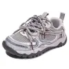 Nuevos Zapatos Deportivos Infantiles de Primavera y Otoño Zapatos Casuales para Niños Zapatos Finos de Senderismo para Niños Zapatos de Running Resistentes al Desgaste para Niños