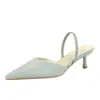 Sandalias de fiesta sexy estilo europeo y americano 9727-A para mujer, punta fina, corte bajo, cómodas, tacón fino, parte trasera abierta, con tira trasera, adecuadas para usar al aire libre