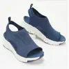 Em estoque sandálias casuais de moda slip-on com design de cabeça de peixe, outono 2021, sapatos femininos de salto baixo, de origem, tênis casuais esportivos de tamanho grande