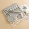 Bufanda de Imitación Cachemir a Cuadros Personalizada para Mujer en Invierno, Bufanda Popular de Gama Alta, Estilo Británico Ropa de Trabajo, Cálida y Versátil con Borlas