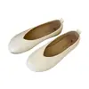 Zapatos Planos de Mujer con Boca Baja de Moda Primavera 2026 Versión Coreana con un Aspecto Elegante