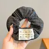 Novo modelo 2026 scrunchie de cetim preto para mulheres, elástico de cabelo de alta qualidade, elástico elegante para rabo de cavalo baixo, acessório de cabelo estilo casual