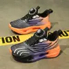 Zapatos de Hombre con Hebilla Giratoria Verano Antideslizantes Resistentes al Desgaste Niños Medianos y Grandes Deportivos Amortiguación de Impactos Baloncesto Casual Superficie de Malla Zapatos de Correr para Estudiantes