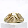 Bolso Retro con Forma de Nube Europeo y Americano 2025 para Mujer, Bolso de Almacenamiento Plegable, Bolso de Mano de Moda Exquisito de Amazon para Eventos Nocturnos